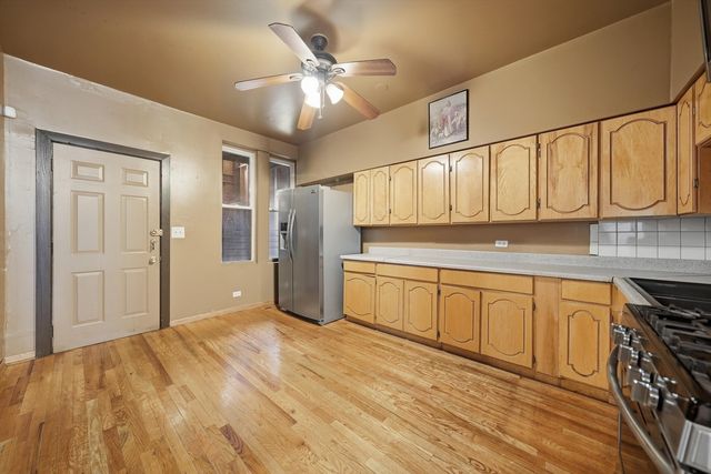 3912 W Fillmore Street, Chicago, IL 60624
