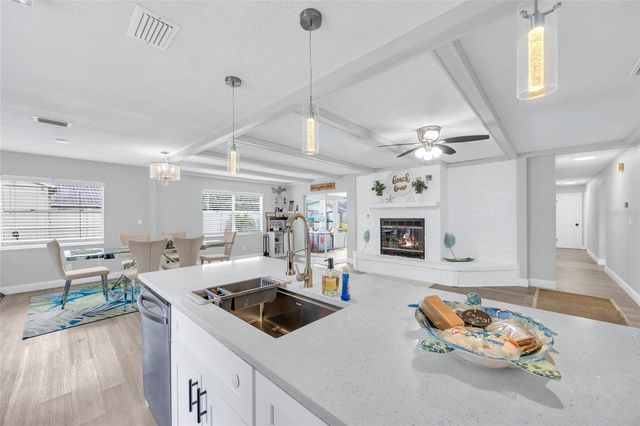 2952 CARRIAGE DRIVE, South Daytona, FL 32119