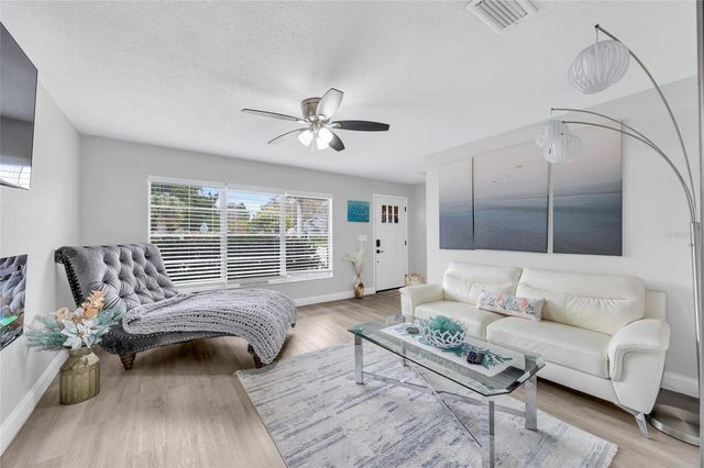 2952 CARRIAGE DRIVE, South Daytona, FL 32119