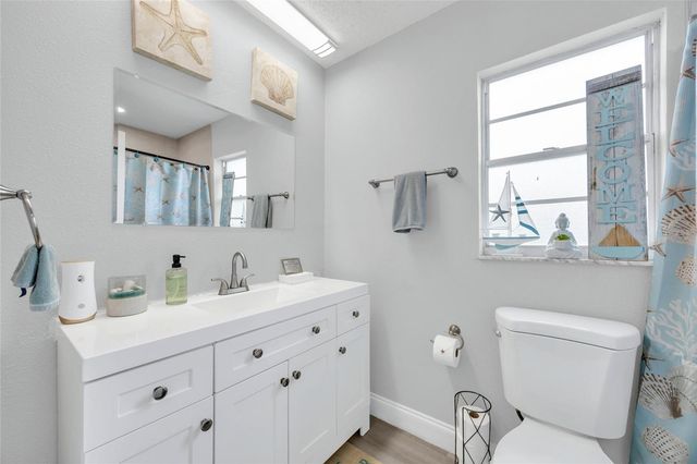 2952 CARRIAGE DRIVE, South Daytona, FL 32119