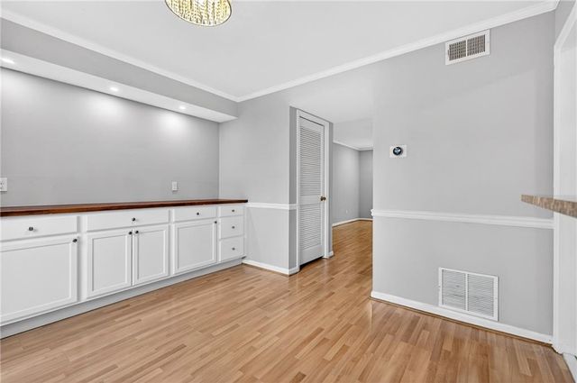 6520 Roswell Road 48, Sandy Springs, GA 30328