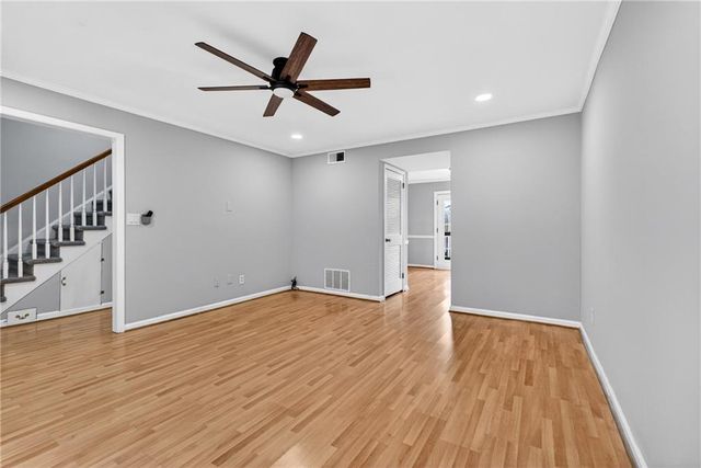 6520 Roswell Road 48, Sandy Springs, GA 30328