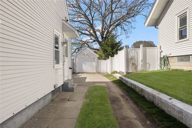 131 Blackamore Avenue, Cranston, RI 02910