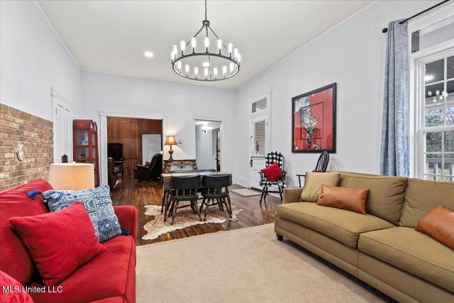 9142 Railroad Avenue, Olive Branch, MS 38654