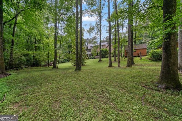 1777 E Gate Trail, Stone Mountain, GA 30087