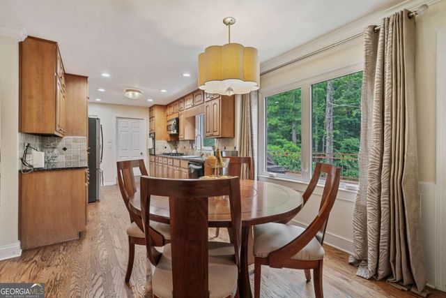 1777 E Gate Trail, Stone Mountain, GA 30087