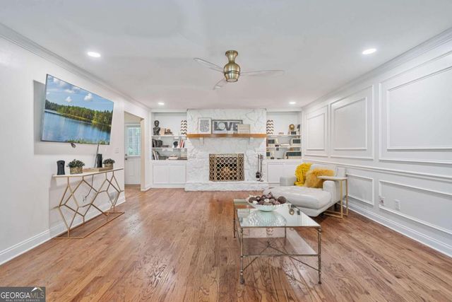 1777 E Gate Trail, Stone Mountain, GA 30087