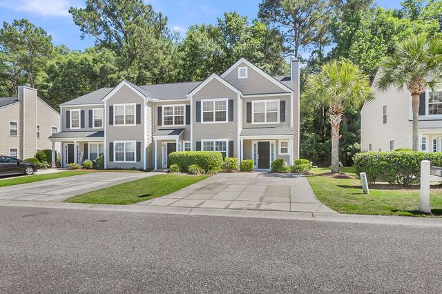 9126 Maple Grove Drive, Summerville, SC 29485