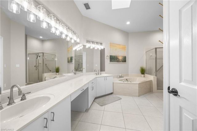 5472 Peppertree DR, Fort Myers, FL 33908