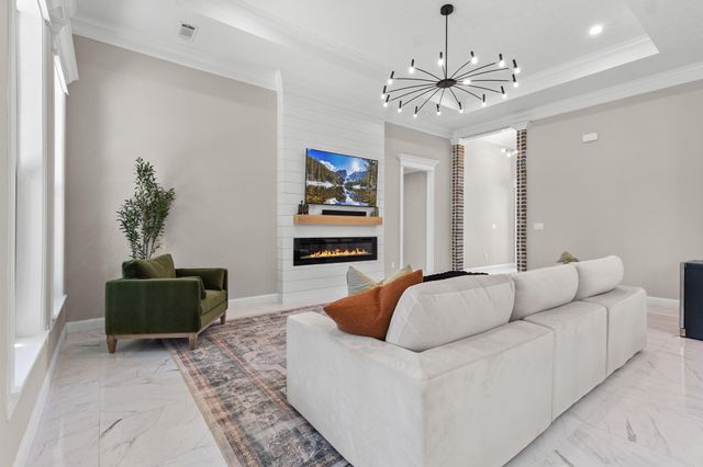 245 W Caldwood Drive, Beaumont, TX 77707