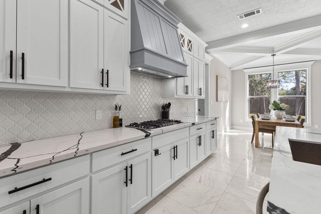 245 W Caldwood Drive, Beaumont, TX 77707