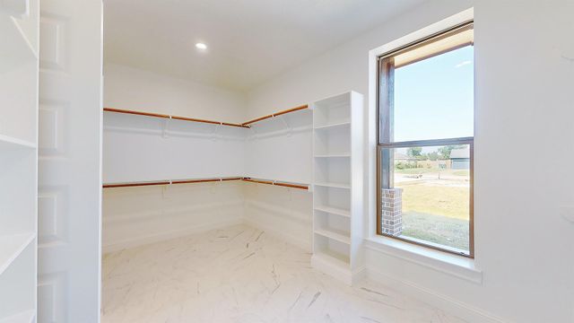 245 W Caldwood Drive, Beaumont, TX 77707