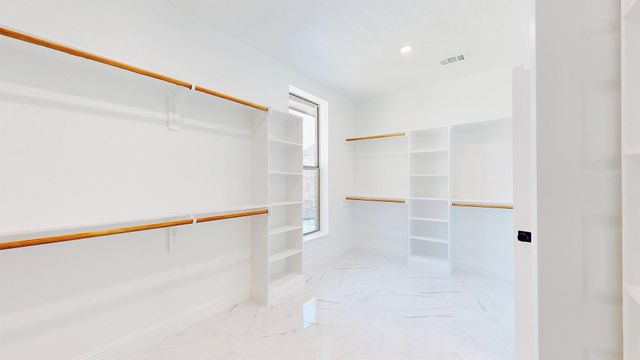 245 W Caldwood Drive, Beaumont, TX 77707