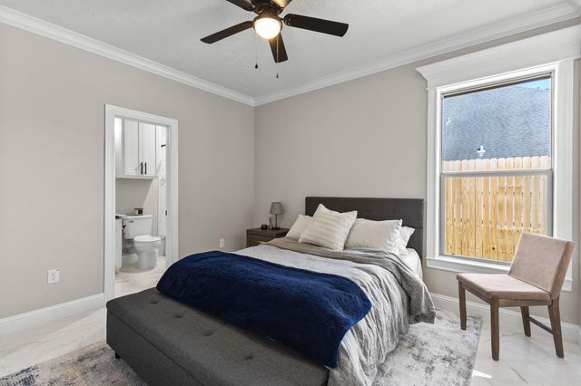 245 W Caldwood Drive, Beaumont, TX 77707