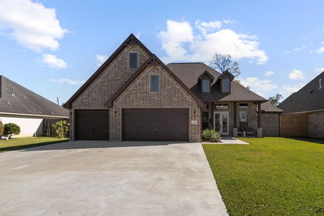 245 W Caldwood Drive, Beaumont, TX 77707
