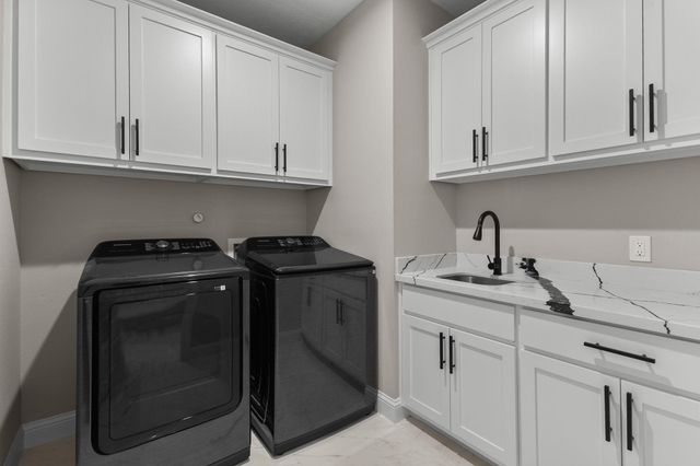 245 W Caldwood Drive, Beaumont, TX 77707