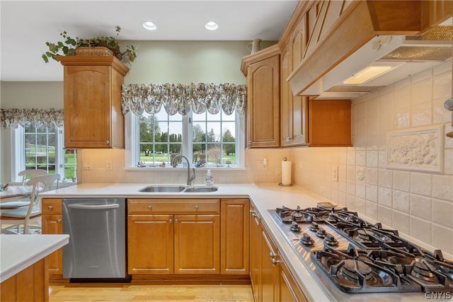 1239 Bell Dr, Cortlandville, NY 13045