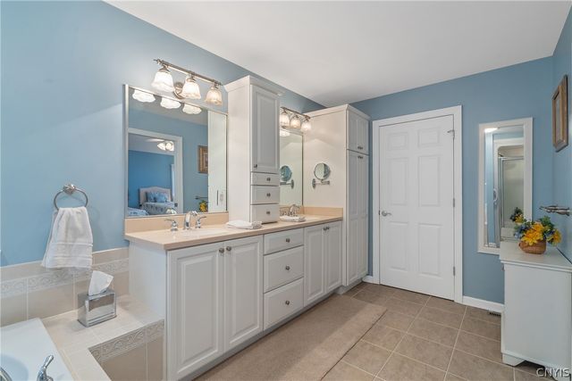 1239 Bell Dr, Cortlandville, NY 13045