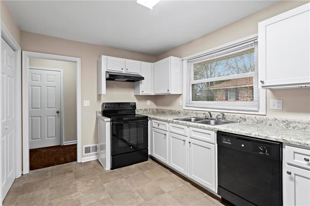 2771 Ridge Park Drive, Tucker, GA 30084