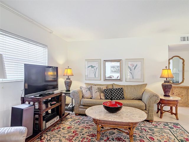 200 PARK BOULEVARD N 103, Venice, FL 34285