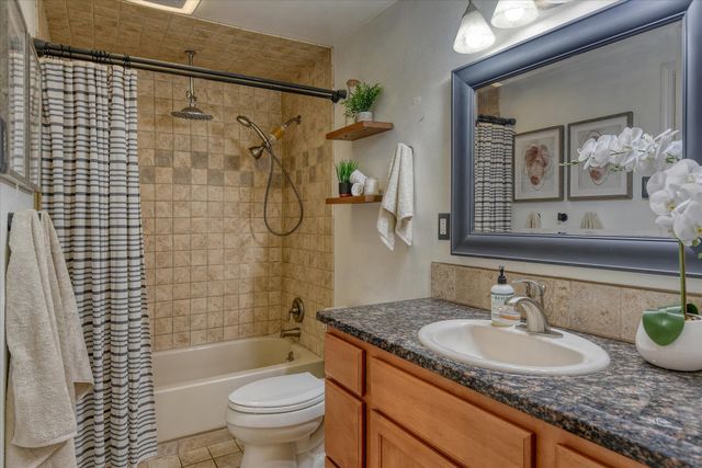 4904 N Darin Rd, Otis Orchards, WA 99027