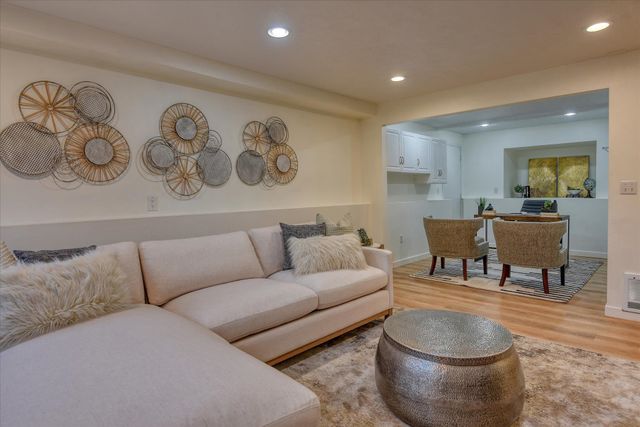 4904 N Darin Rd, Otis Orchards, WA 99027