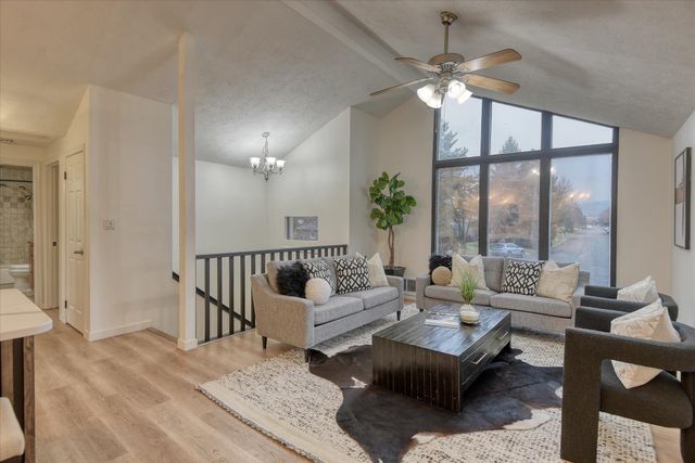 4904 N Darin Rd, Otis Orchards, WA 99027