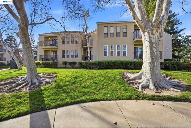 39490 Albany Cmn X, Fremont, CA 94538
