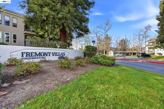 39490 Albany Cmn X, Fremont, CA 94538