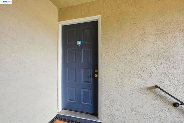 39490 Albany Cmn X, Fremont, CA 94538