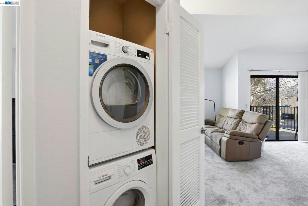 Image 22 of property listing at 39490 39490 Albany Cmn X, Fremont, CA 94538