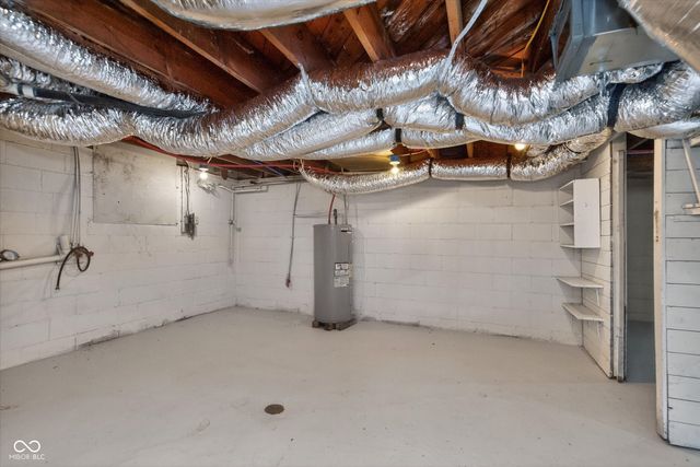 1604 W 11th Street, Anderson, IN 46016