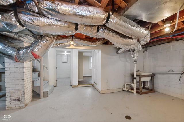 1604 W 11th Street, Anderson, IN 46016