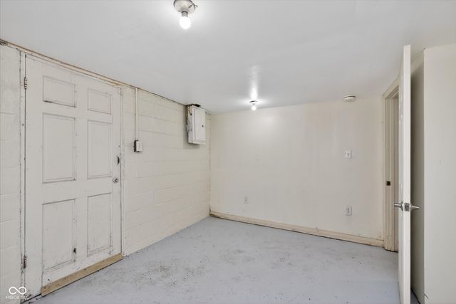 1604 W 11th Street, Anderson, IN 46016