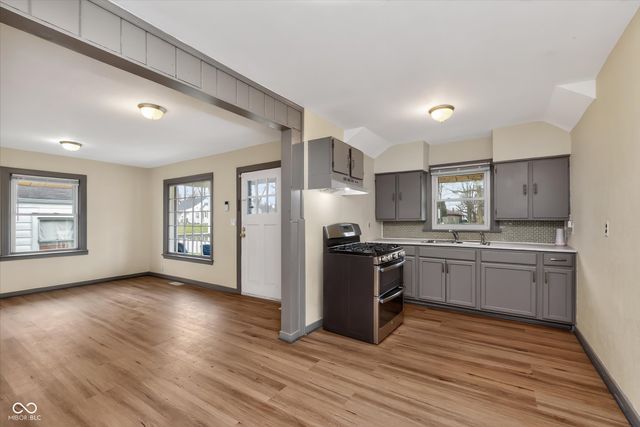 1604 W 11th Street, Anderson, IN 46016