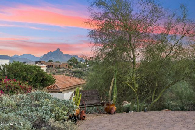 15911 E Burro Drive, Fountain Hills, AZ 85268