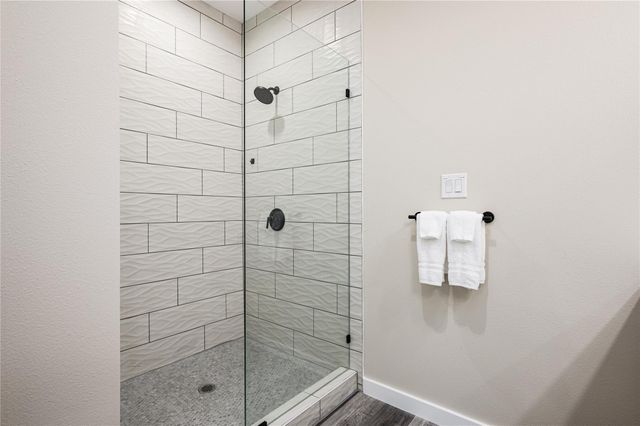 924 Melody Lane, Crystal Beach, TX 77650