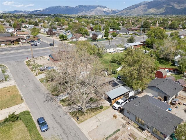 962 N LA VERDE, Layton, UT 84041