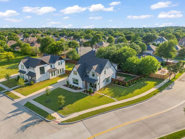 7129 Feather Crest Lane, North Richland Hills, TX 76182