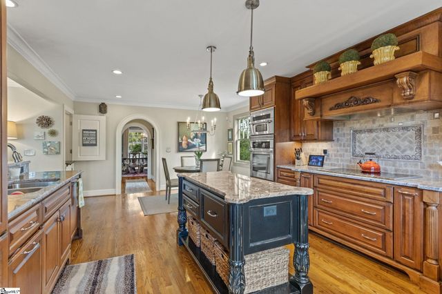 98 Woodvale Avenue, Greenville, SC 29605