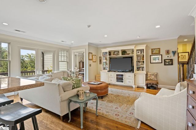 98 Woodvale Avenue, Greenville, SC 29605