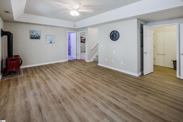 113 Cane Creek Harbor Road, Seneca, SC 29671