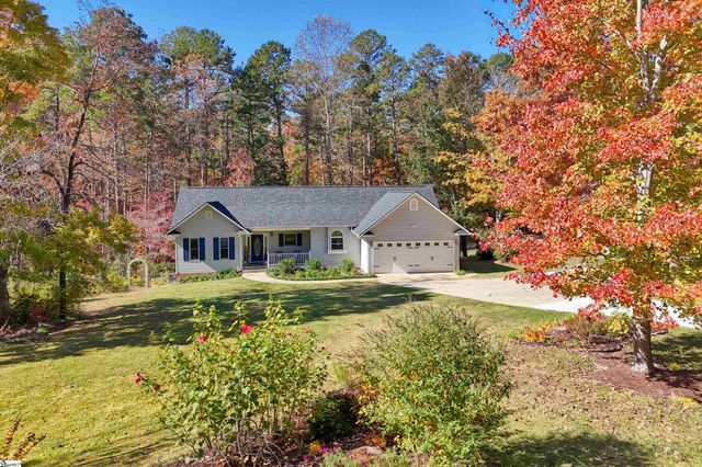 113 Cane Creek Harbor Road, Seneca, SC 29671
