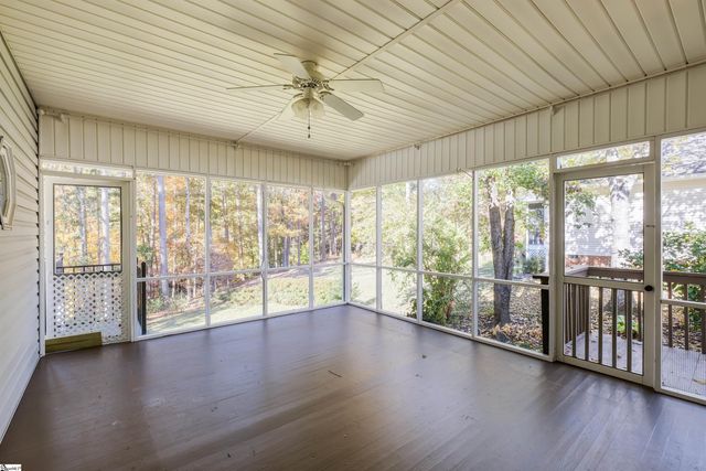 113 Cane Creek Harbor Road, Seneca, SC 29671