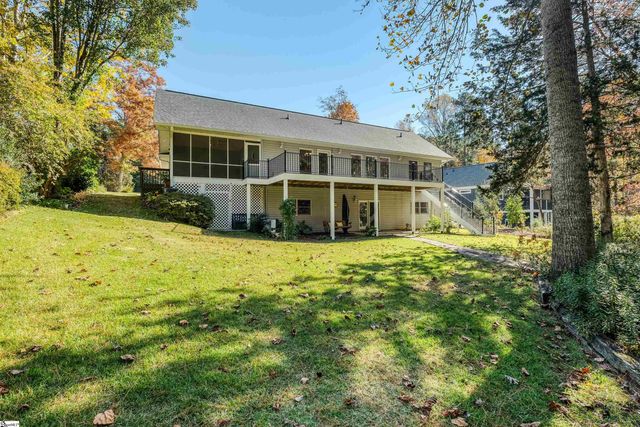 113 Cane Creek Harbor Road, Seneca, SC 29671