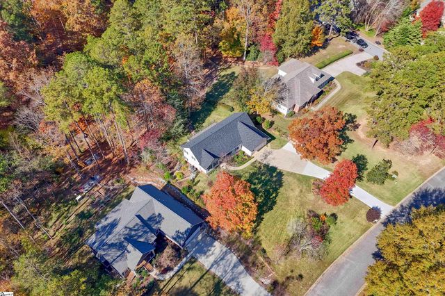 113 Cane Creek Harbor Road, Seneca, SC 29671