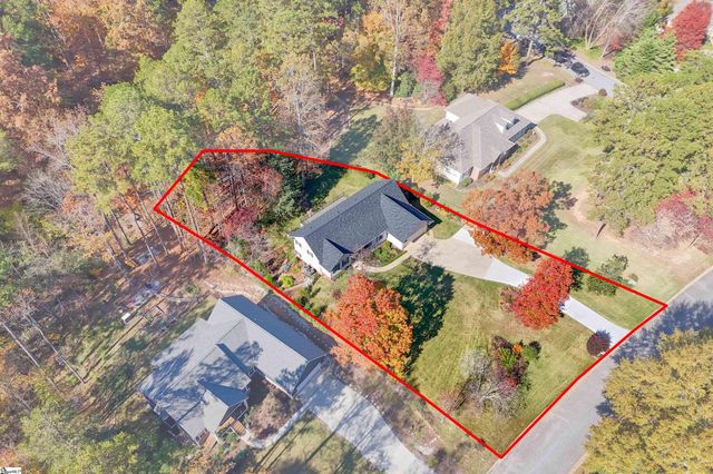 113 Cane Creek Harbor Road, Seneca, SC 29671