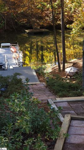 113 Cane Creek Harbor Road, Seneca, SC 29671