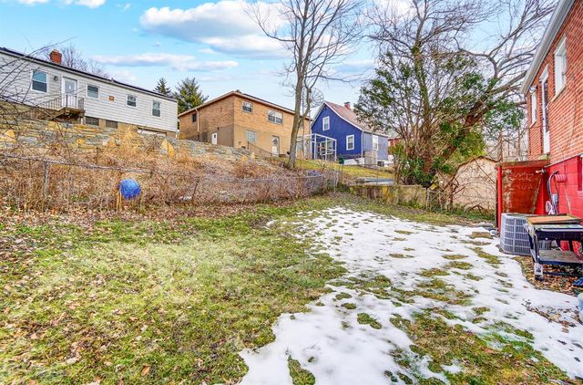 2424 Westwood Northern Boulevard, Cincinnati, OH 45211