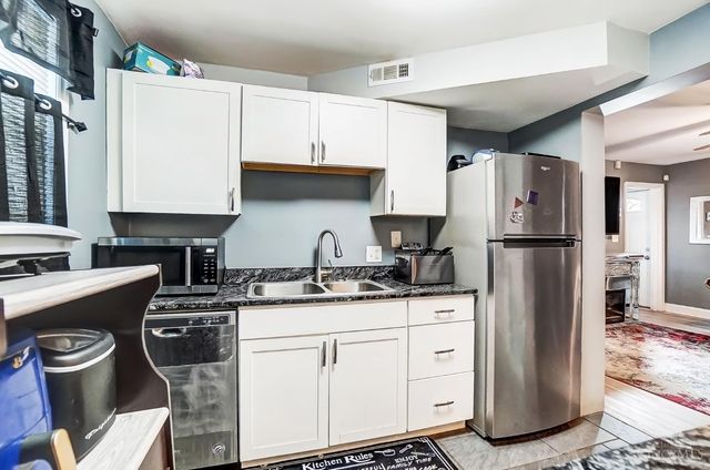 2424 Westwood Northern Boulevard, Cincinnati, OH 45211